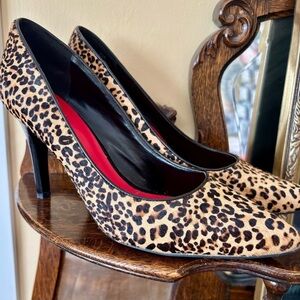 Nine West| Tan Leopard Print Calf Hair 4” Heels Sz 9.5